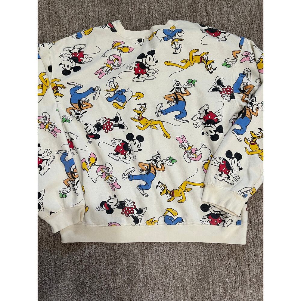 Disney Sweathsirt: Mickey Mouse & Friends Size‎ XL - Picture 2 of 9